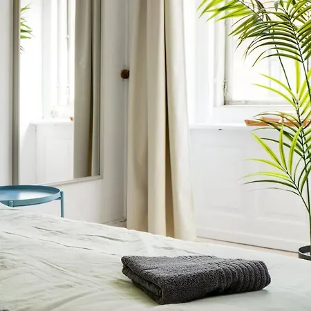 Cozy And Charming In Apartment Kopenhagen